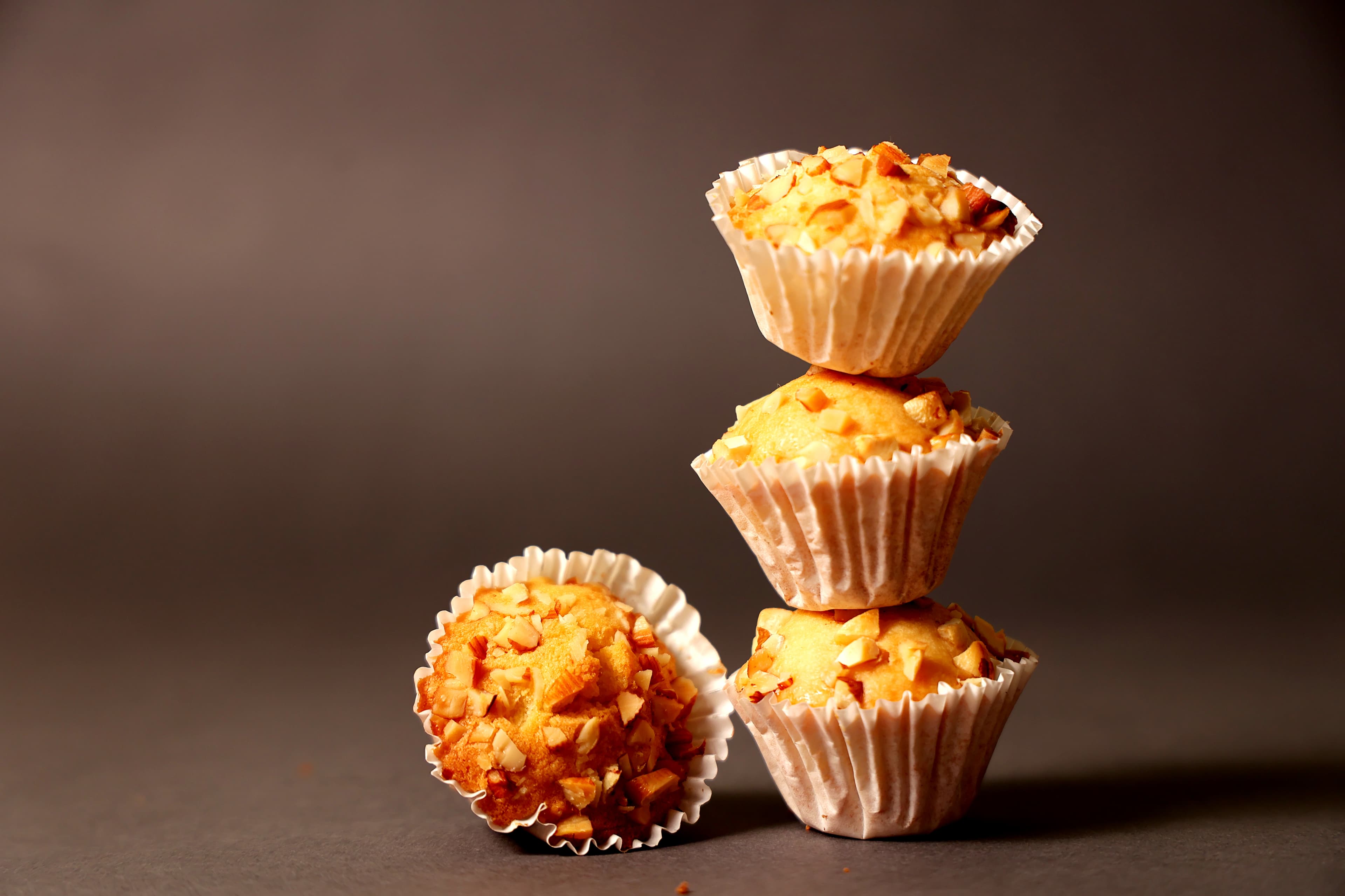 Almond-Topped Nutty Cupcakes