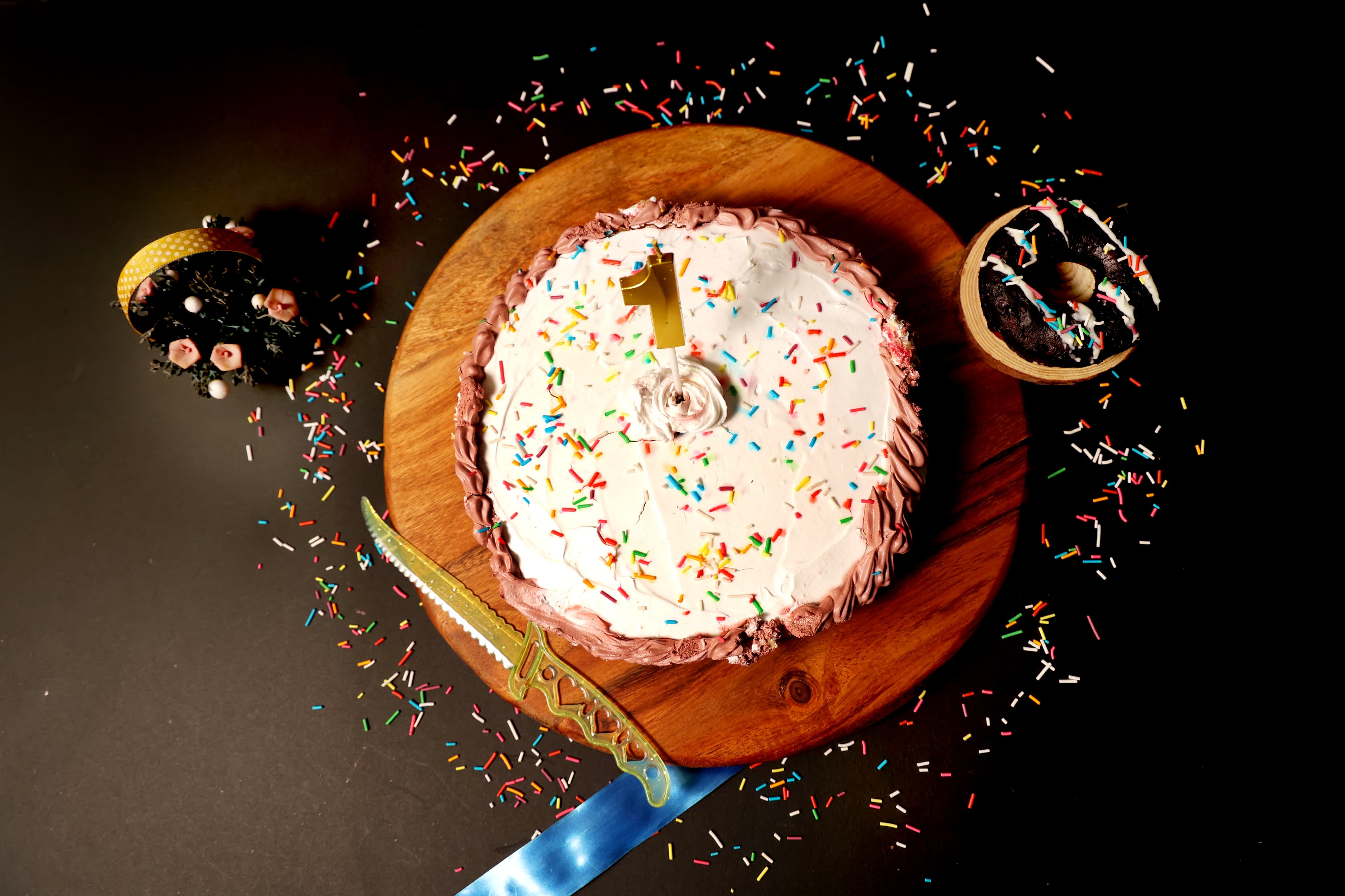 Vanilla Strawberry Cake